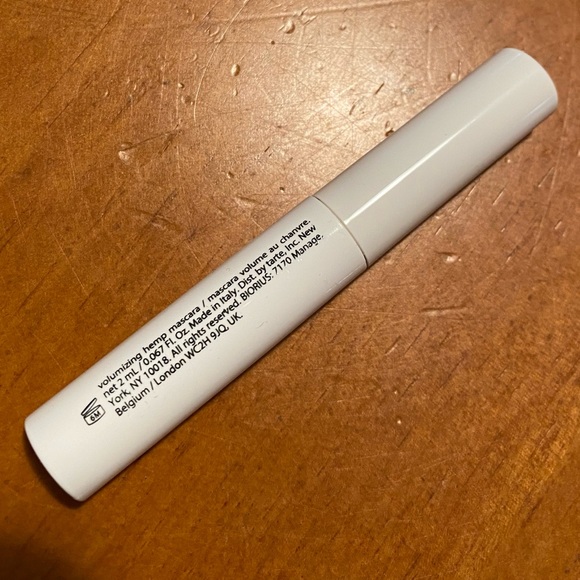 Tarte Lash Smoothie Volumizing Hemp Mascara - Picture 6 of 13